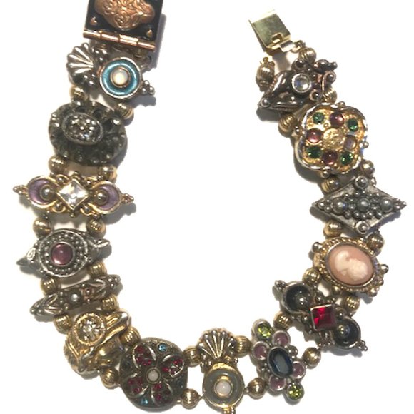 Sweet Romance Jewelry - Sweet Romance Victorian Style Charm Bracelet